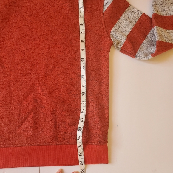 Pokémon Pikachu Christmas sweater Size M - Picture 5 of 6